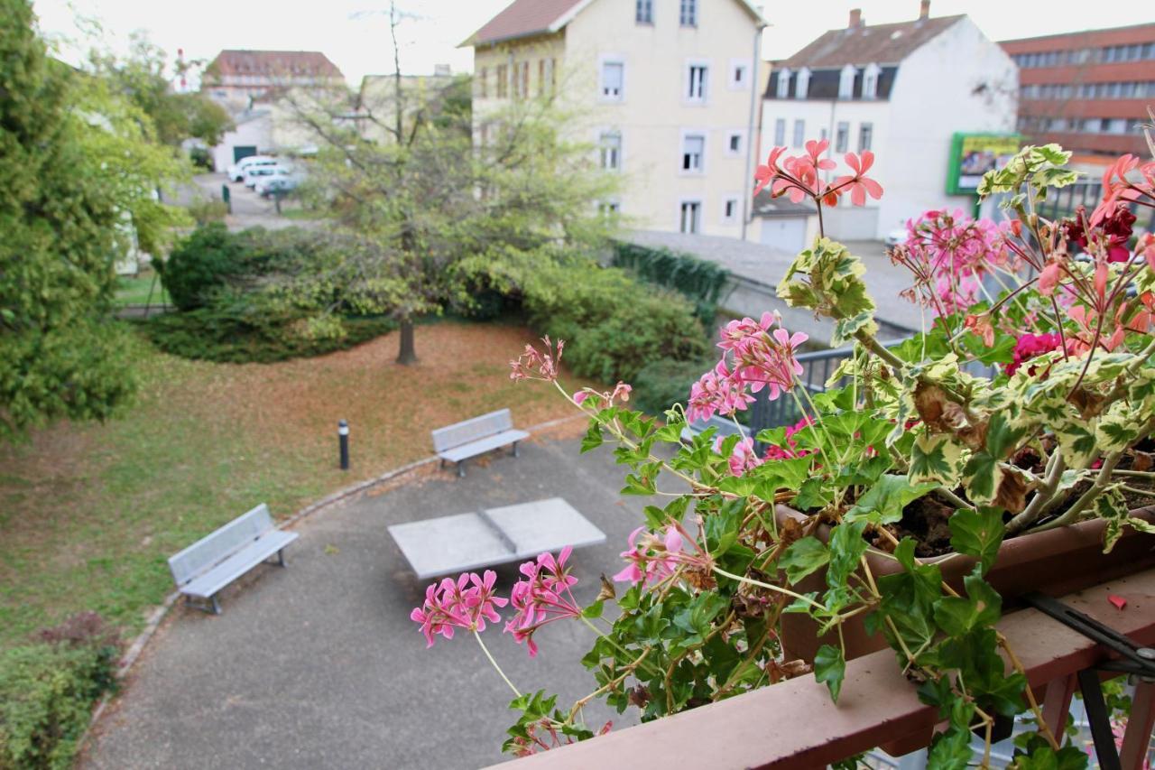 Auberge De Jeunesse Colmar Extérieur photo